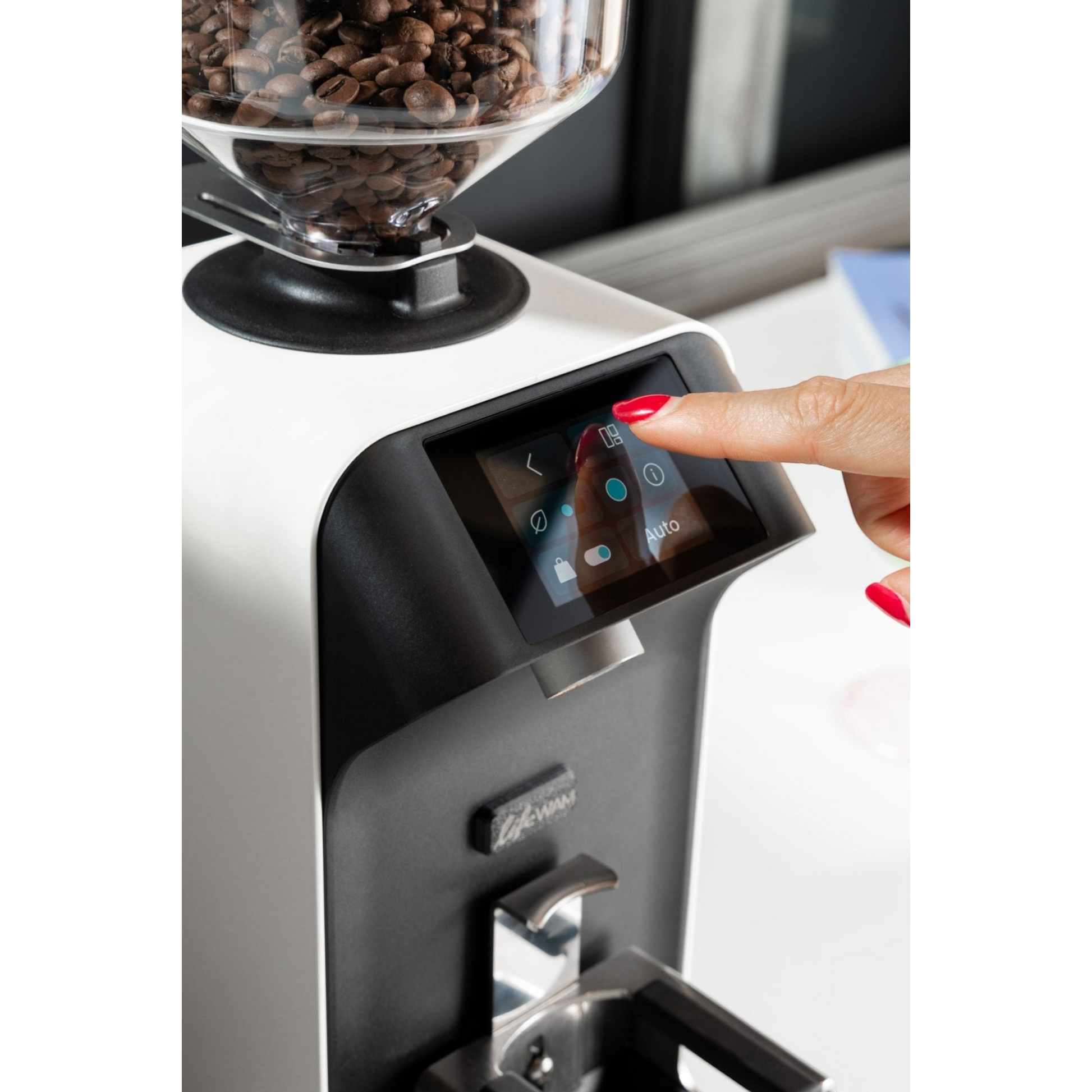 Kaffeekontor Bayern Ceado Life WAM Kaffeemühle mit Touchdisplay und präziser Gewichtsdosierung in Weiß und Schwarz
